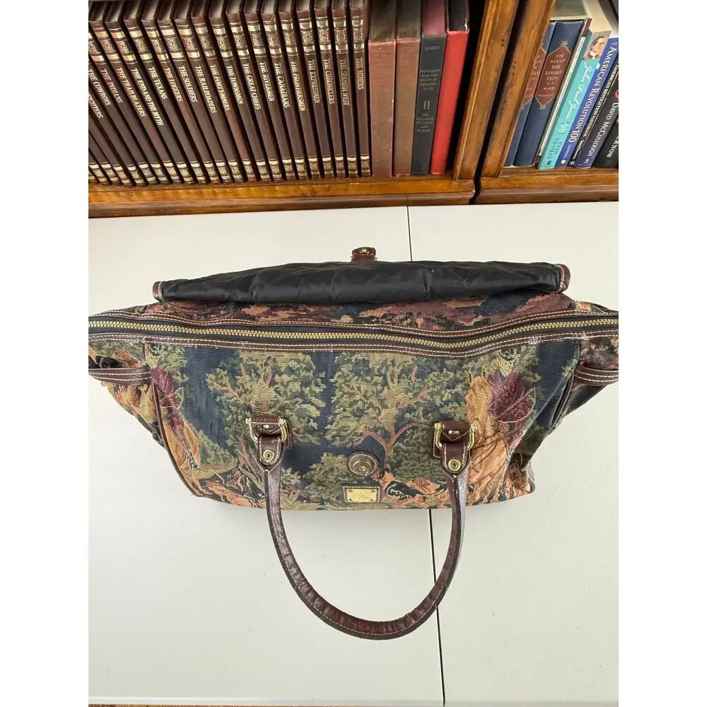 Vtg 1980's Capezio Equestrian Tapestry Faux Leather English Countryside Bag